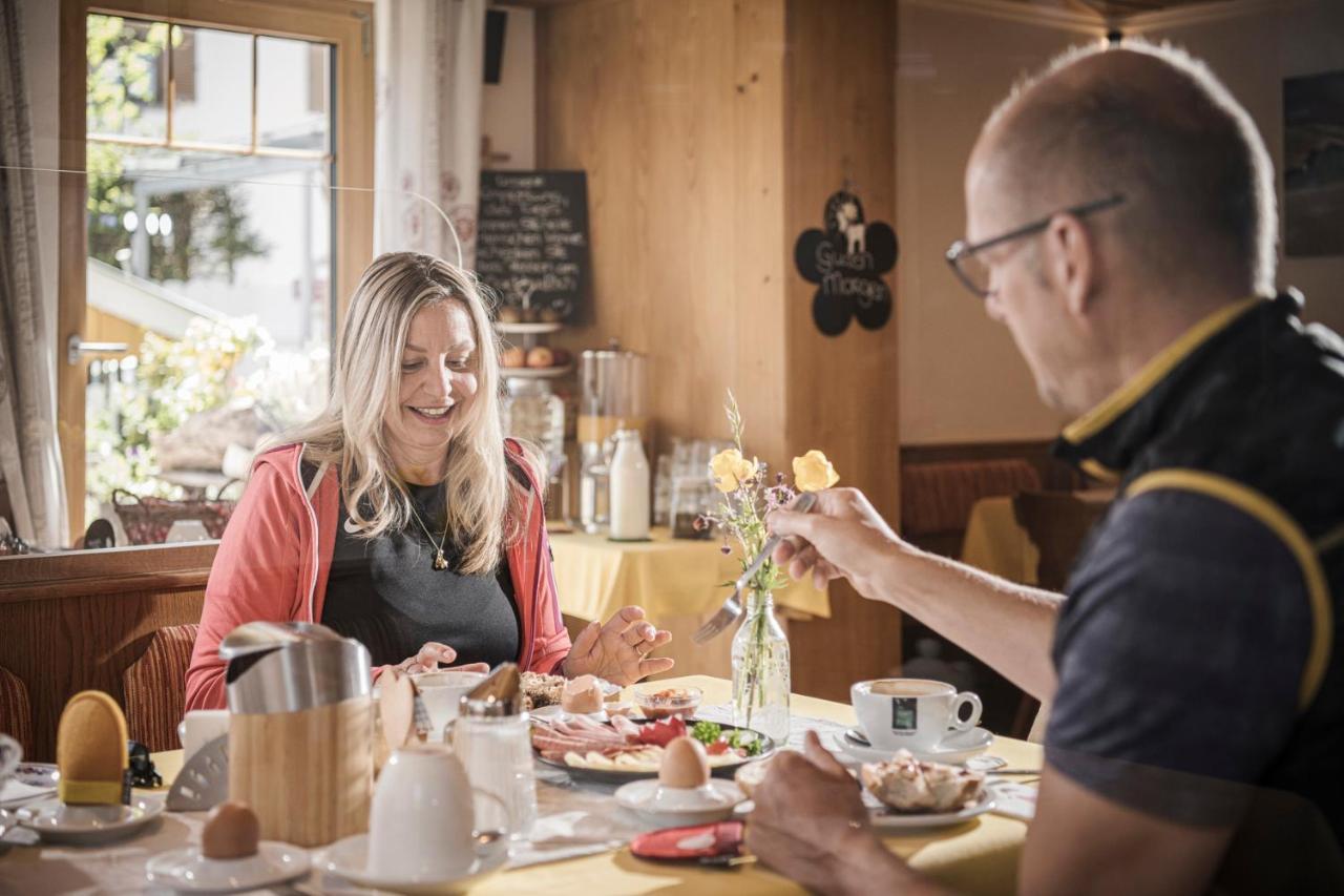Cafe Pension Koller Brixen im Thale Eksteriør bilde